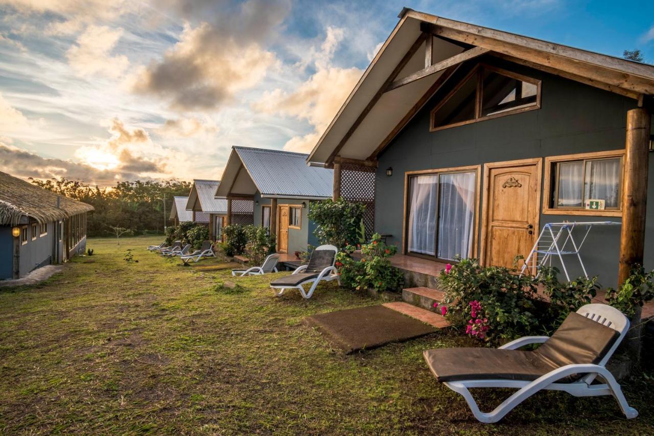 Cabanas Henua Iti ハンガ・ロア エクステリア 写真